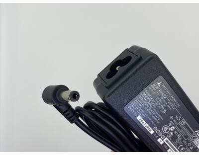 Блок живлення для ноутбука Asus 33W 19V 1.75A 5.5x2.5mm AS331905525FK OEM - фото 4