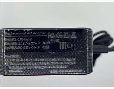 Блок живлення для ноутбука Asus 45W 19V 2.37A 3.0x1.1mm AS451903011FK OEM - фото 3