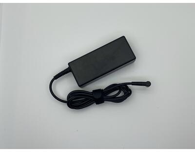 Блок живлення для ноутбука Asus 45W 19V 2.37A 3.0x1.1mm 40JW24K03EW OEM - фото 2